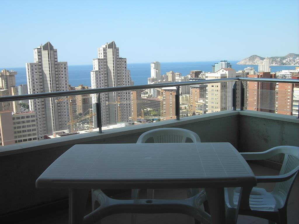 Apartamentos Con Terraza Torre D'Oboe By Renthas Benidorm Pokój zdjęcie